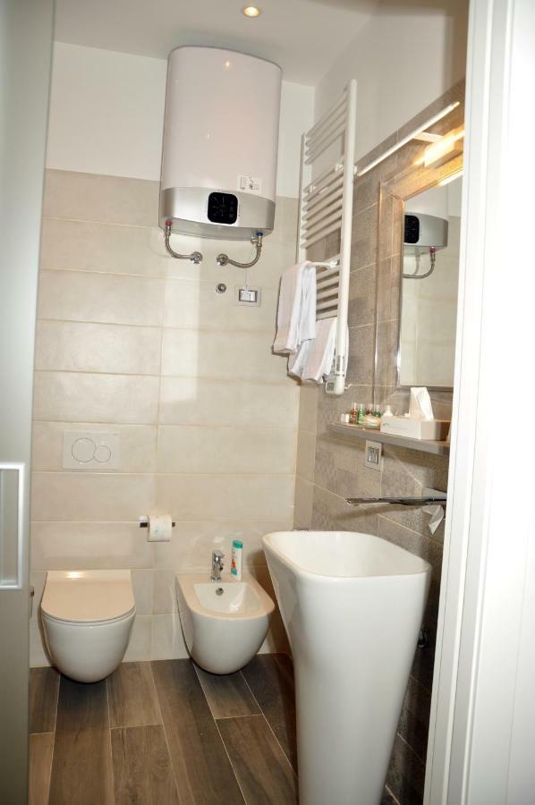 Andrea Luxury Apartments Strada Maggiore Studio 1 Μπολόνια Εξωτερικό φωτογραφία